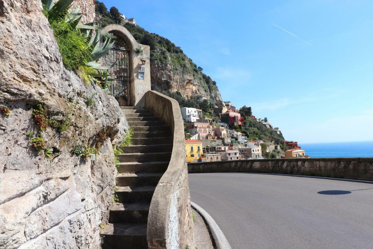 Estate4Home - Maison Lirio Positano Exteriör bild